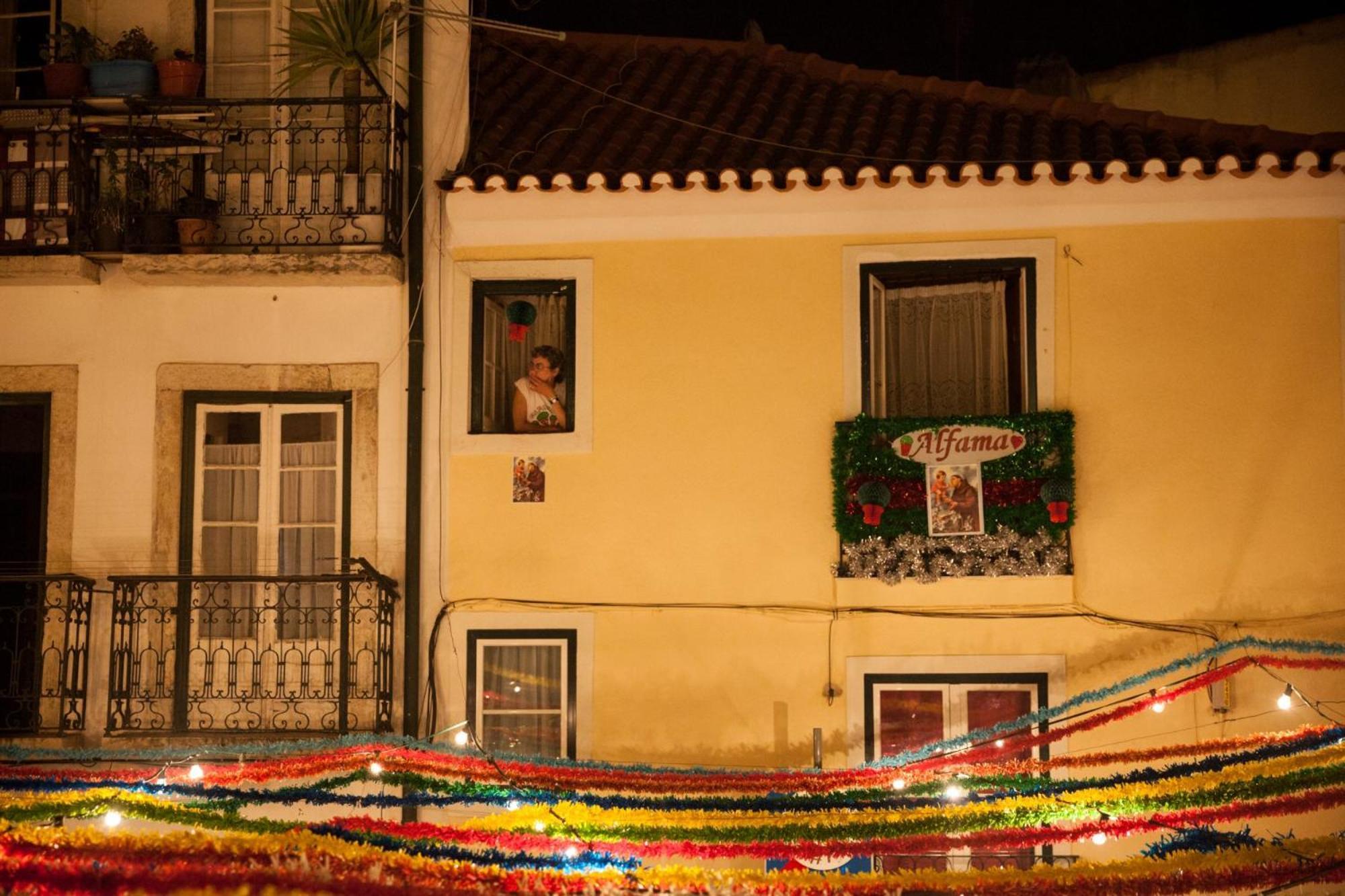Alfama Chic Penabuquel3 Apartment Lisbon Exterior photo